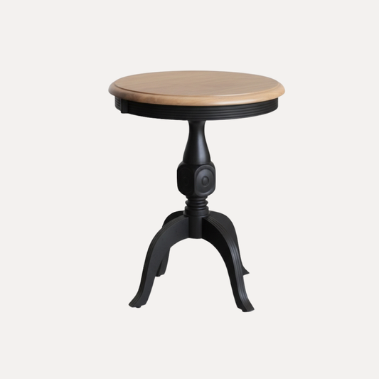 Sneh Sidetable