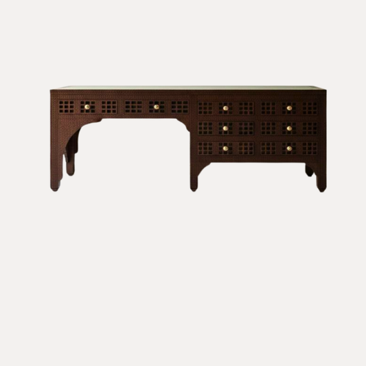 Tijori Table